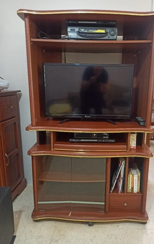 Table TV