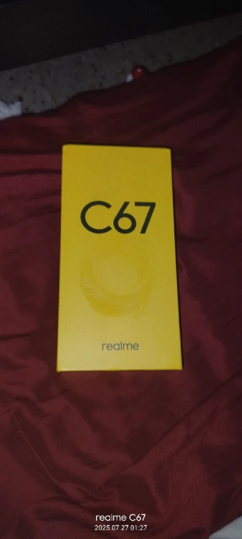 Realmi C67