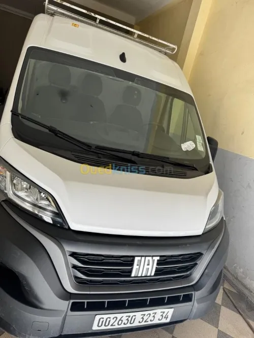 Fiat Ducato 2023 3panou