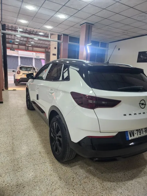 Opel GrandLand 2025 Allur