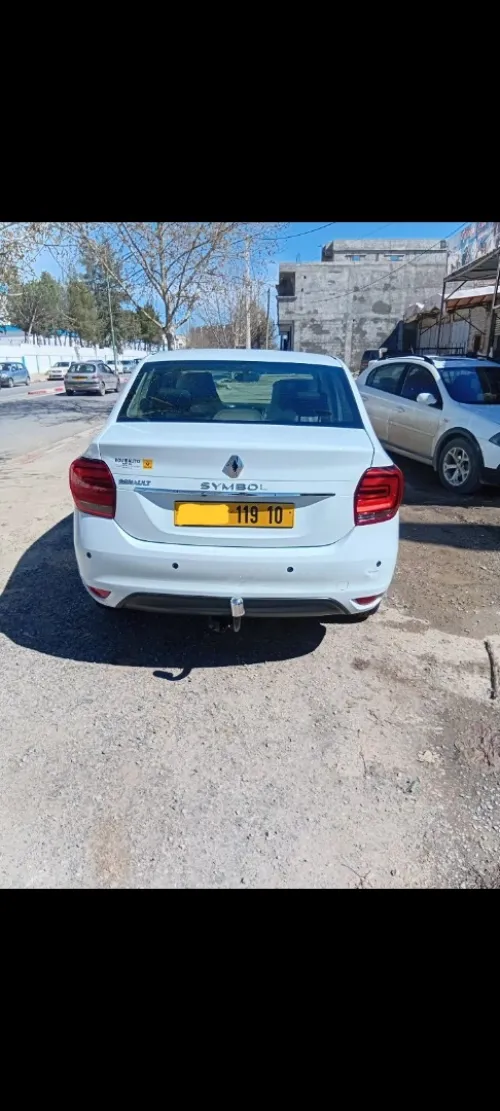 Renault Symbol 2019 White edition