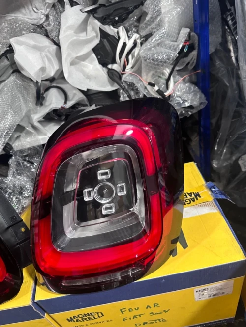 Feu arrière fiat 500 x