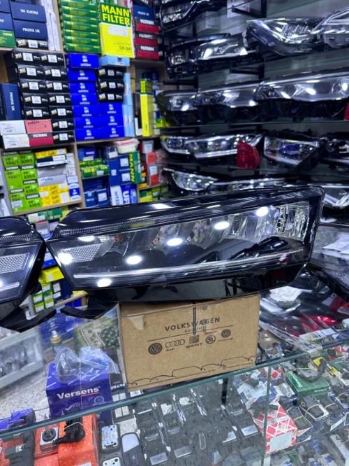 Phare Skoda octavia 2021 2024
