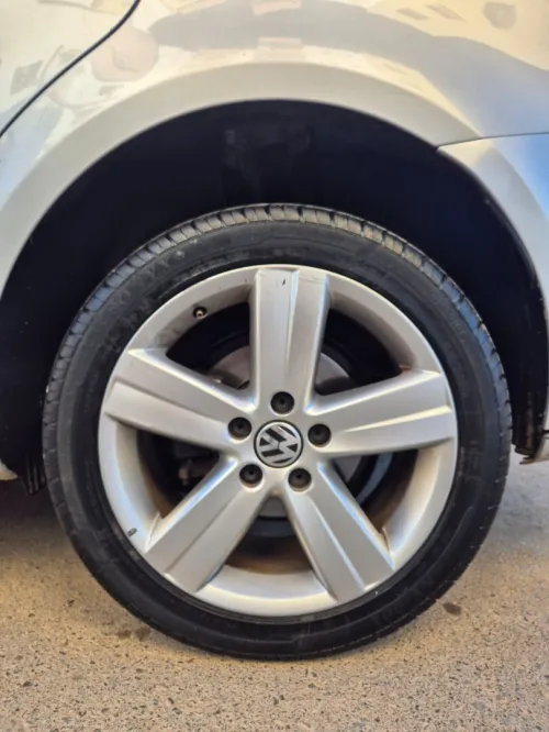 Volkswagen Touran 2015 United