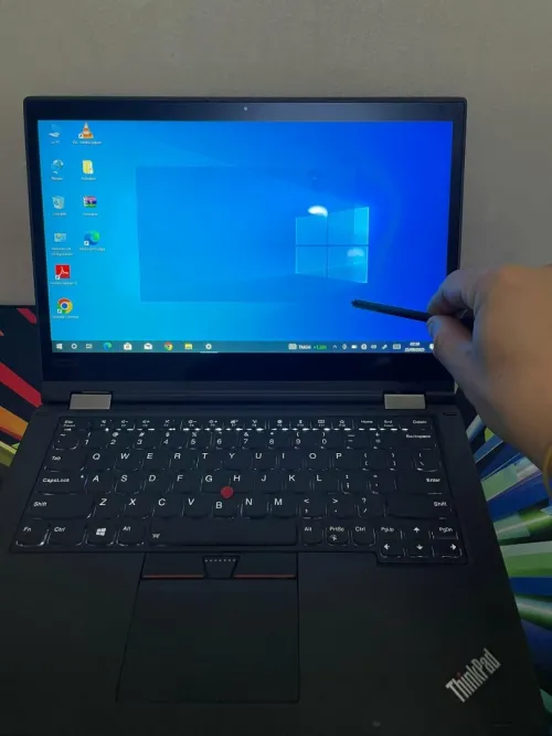 Lenovo ThinkPad Yoga X380 تاتش 360 ستايلو يدور كامل
