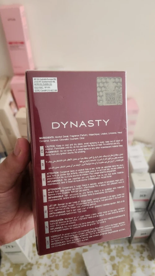 Lattafa Dynasty Eau de Parfum Thé Rouge et Daim Prestige Royal