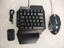 PACK VIDEO GAME COMBO 7in1 ( CLAVIER GAMER + SOURIS GAMER )