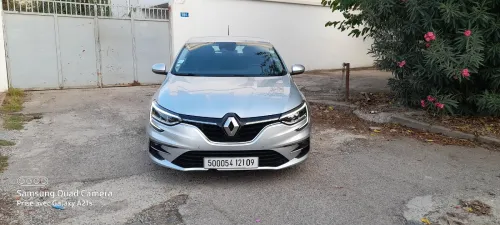 Renault Megane 4  2021 E-TECH