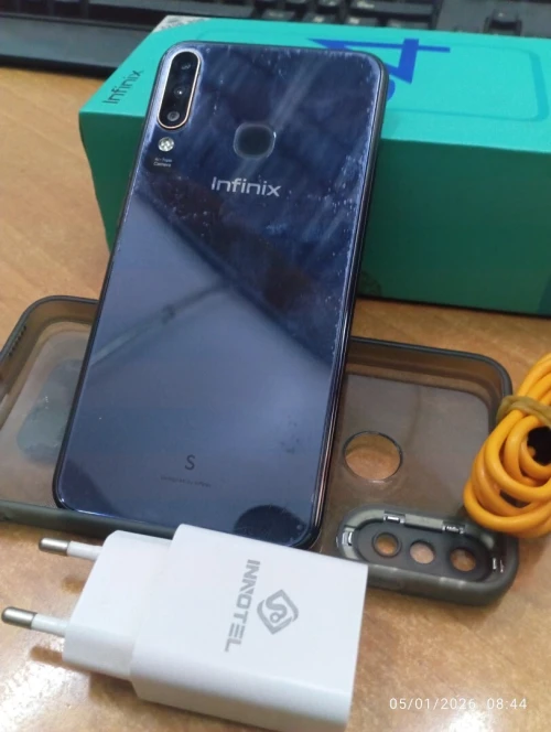 infinix s4 3/32Go