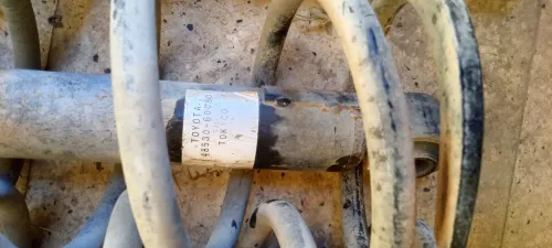 Suspension complèteToyota Prado 120 (2003-2009) - Original Tokico