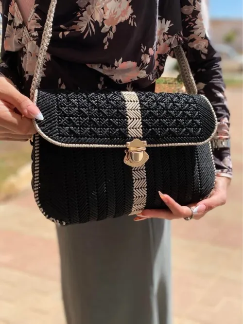 Sacs en crochet sur commande كروشي حسب الطلب 