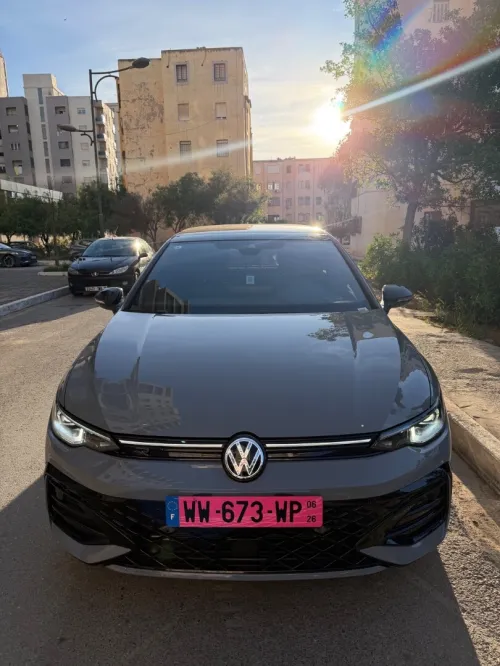 Volkswagen Golf 8 2025 R-Line