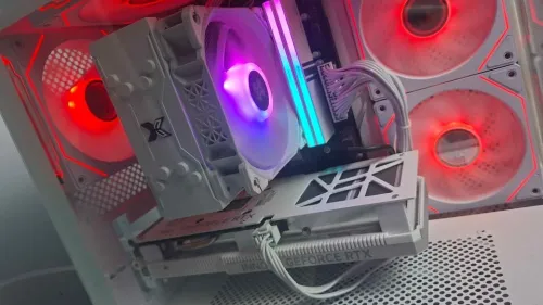 Pc gamer white ryzen 5600x Rtx 4060