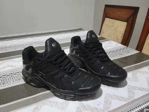 Tn blach black