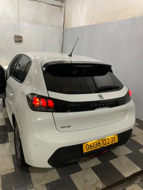Peugeot 208 2022 Active Facelift