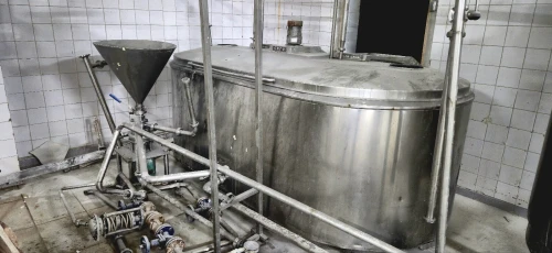 Matériel complet laiterie + fromagerie + jus à vendre / chaîne de production كاملة