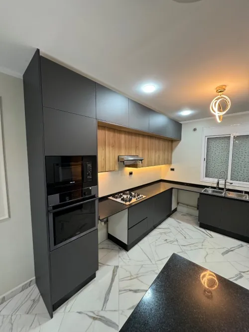 cuisine équipée moderne et sur mesure HIGH GLOSS 