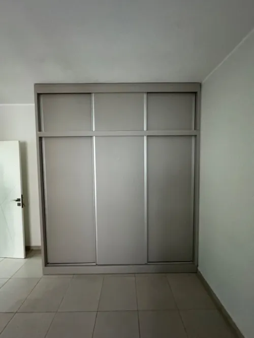 dressing et placard sur mesure moderne خزانات ملابس