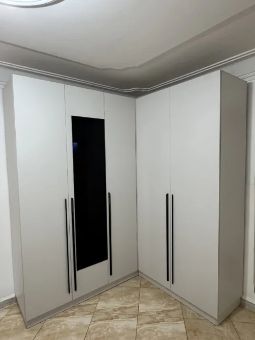 Dressing armoire moderne sur mesure خزانات ملابس