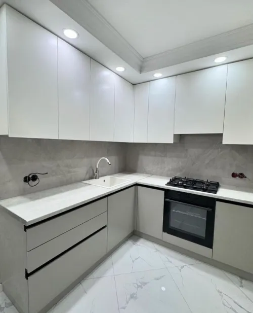 Cuisine équipée sur mesure moderne مطابخ عصرية مجهزة