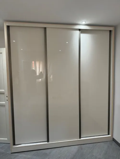 Dressing placard sur mesure moderne mdf high gloss خزانة ملابس
