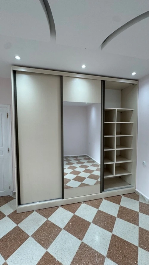 Dressing armoire placard moderne sur mesure خزانات ملابس