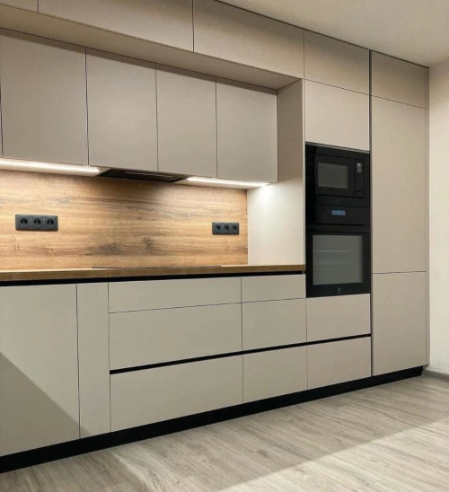 cuisine équipée moderne et sur mesure HIGH GLOSS