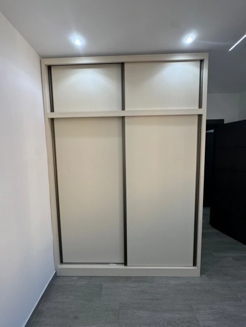 Dressing armoire placard moderne sur mesure خزانات ملابس