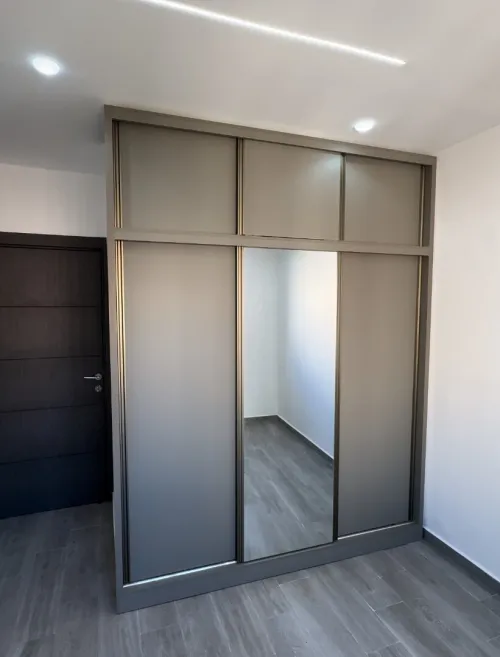 dressing et placard sur mesure moderne خزانات ملابس