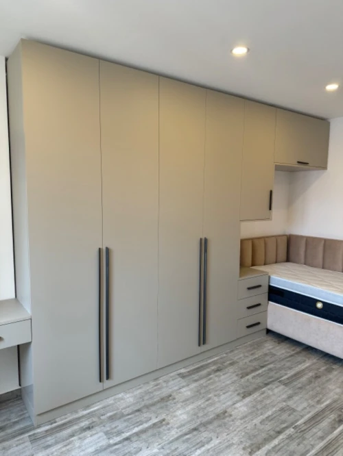 Dressing armoire placard moderne sur mesure خزانات ملابس