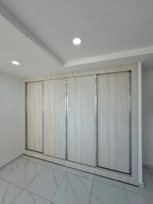 Dressing armoire placard moderne sur mesure خزانات ملابس