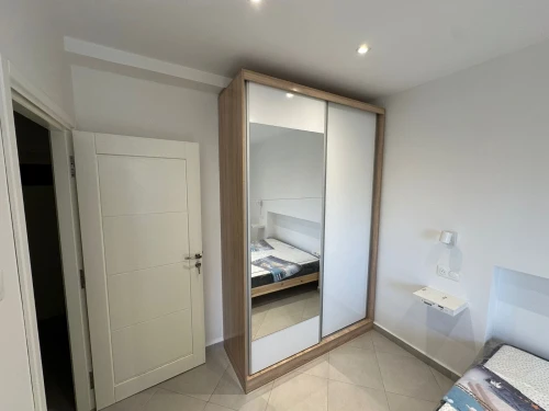 Dressing placard sur mesure moderne mdf high gloss خزانة ملابس