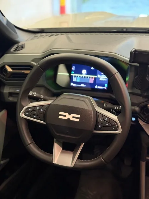 Dacia Duster 2025 Gold