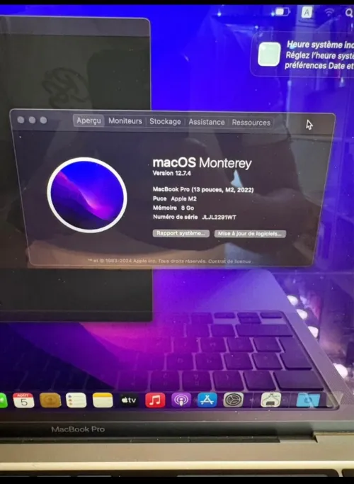 Macbook pro 2022 M2 8/256g cycle 30