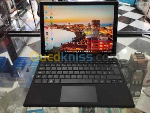 MICROSOFT SURFACE PRO 7 +  TOP TOP TOP ETAT 10/10