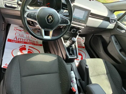 Renault Clio 2022 5 box