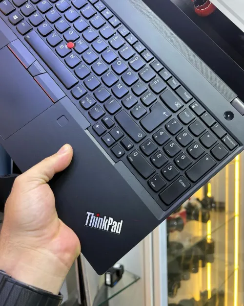Workstation ThinkPad P15S 