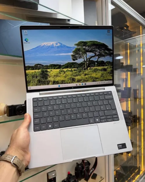 HP EliteBook 1040 G11 - Ultra 7  Disponible chez Morsi store dz