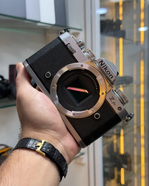 Nikon Z-Fc Nu Disponible Chez Morsi store dz