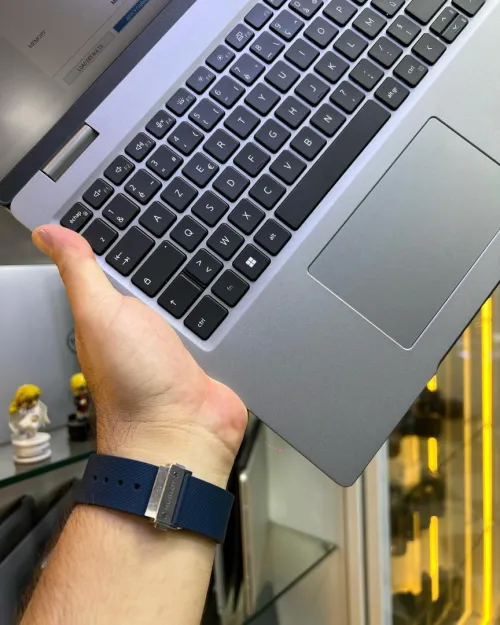 Latitude 5530 15 i7-12eme 16GB/512GB