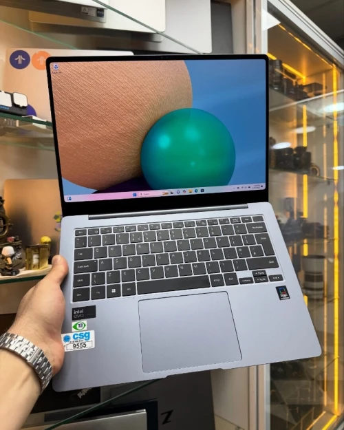 Galaxy Book 4 PRO ULTRA 5 Tactile Disponible Chez Morsi store dz