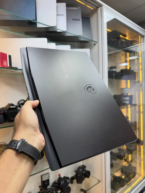 Msi STEALTH 17 STUDIOi9-13H/RTX4080 Disponible Chez Morsi store dz