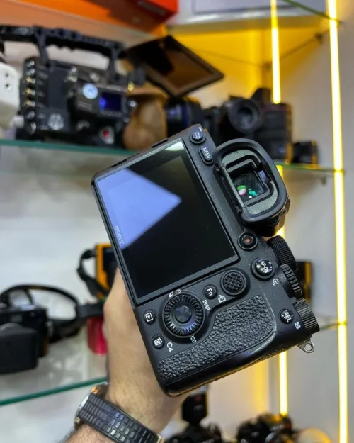 Gear : Sony A7R IV (4) (29k clics)