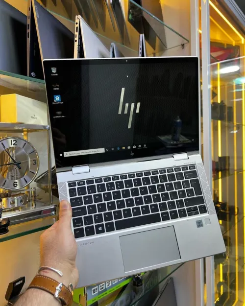 hp ELITEBOOK 830 G7 i5-10eme 16GB/256GB X360, intel UHD Graphics.  X