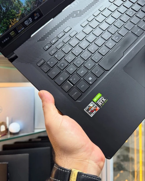 X vendu X ROG Zephyrus G15 R9 40GB/1TB RTX2060  Dispo chez Morsi store dz