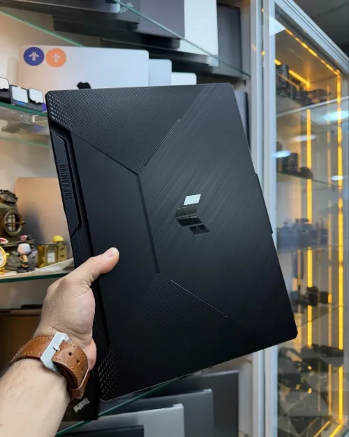 Asus UF GAMING F15 i7-11e 16/512 RTX3050Ti Disponible Chez Morsi store dz