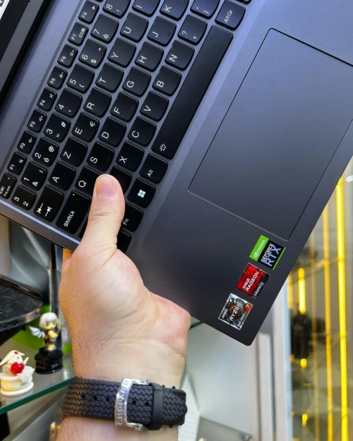 Vendu Lenovo Legion 5 Pro R7 32GB/1024GB, Carte Graphique Nvidia RTX3060 Laptop GPU 6GB