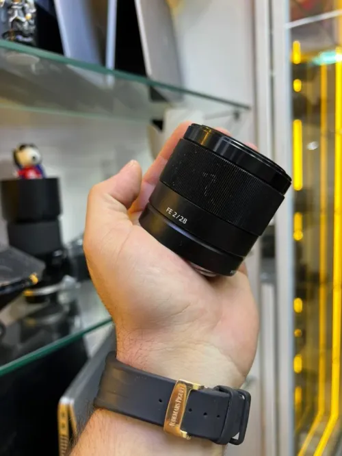 Objectif Sony FE 28mm f/2 