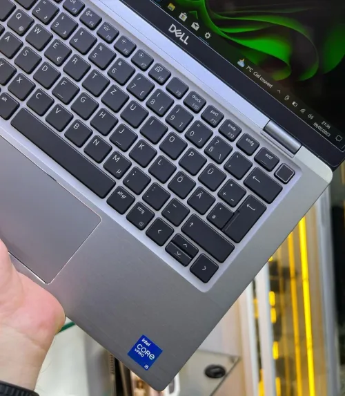 Vendu DELL Latitude 7320 i5-11eme 16/512 Tactile, Intel Iris Xe graphics