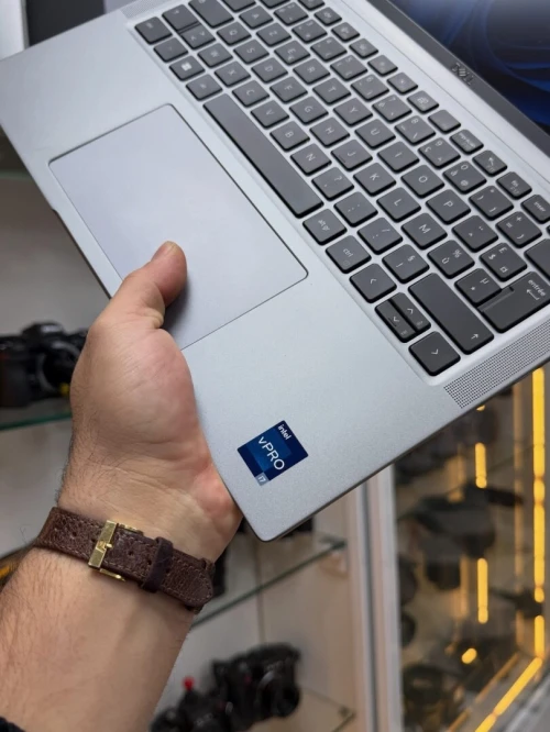 DELL LATITUDE 7440 i7/16G/512G Disponible Chez morsi store dz